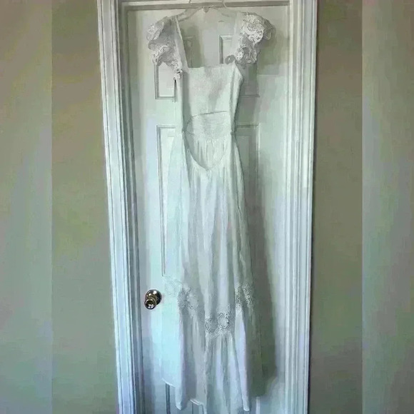 NWT Vici Flawless White Maxi Dress Size Small - Picture 5 of 11